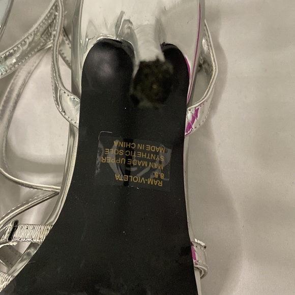 NIB Rampage silver heels - Picture 7 of 9
